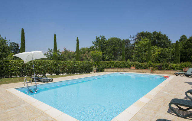 Villa Elena - Photo 2