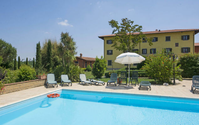 Villa Elena - Photo 3