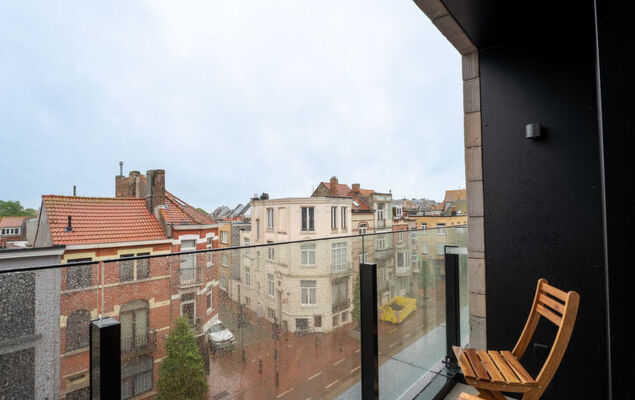 Elyana with balcony - Photo 14